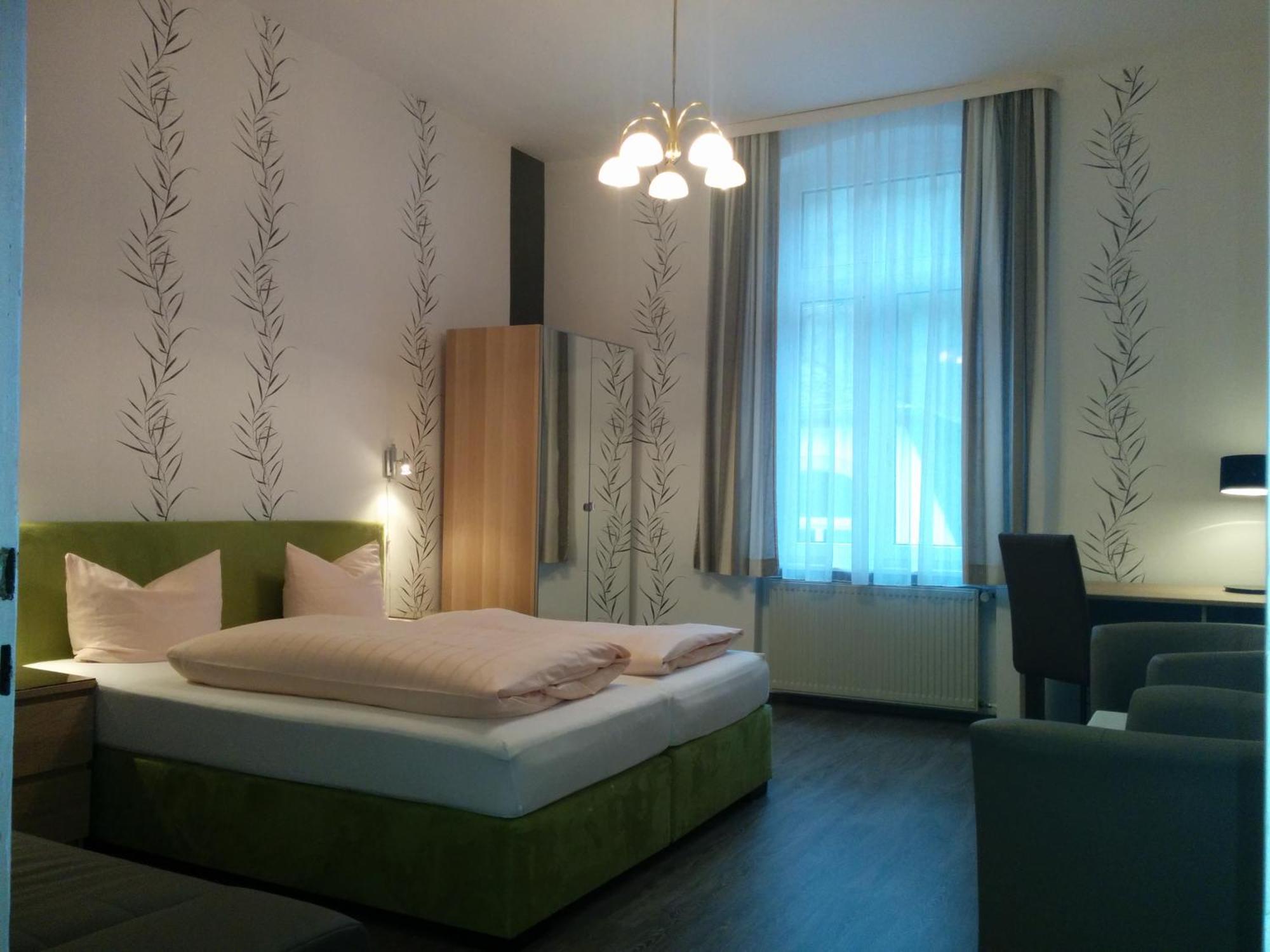 Kurhotel Quellenhof Bad Bertrich Exterior foto