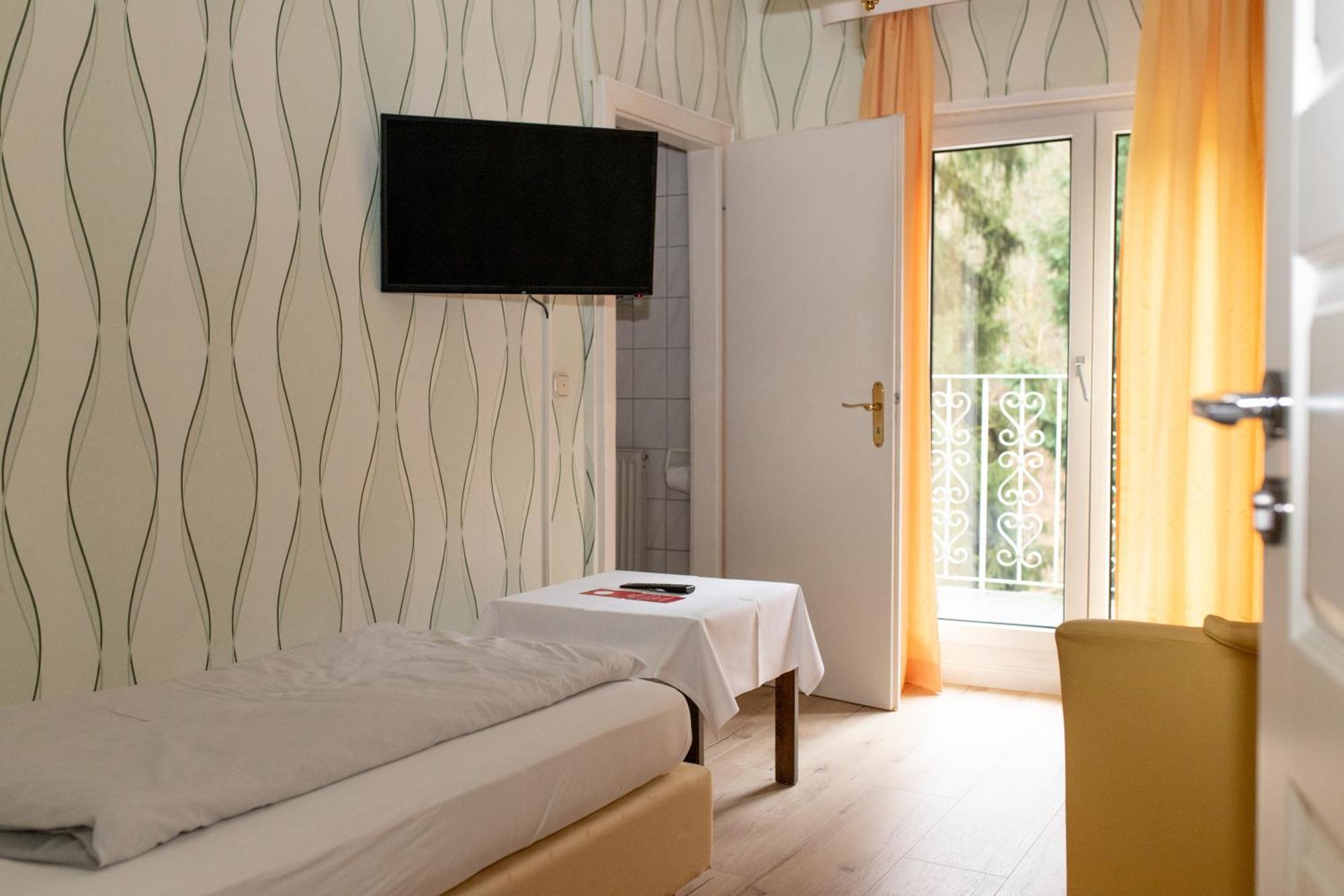 Kurhotel Quellenhof Bad Bertrich Habitación foto